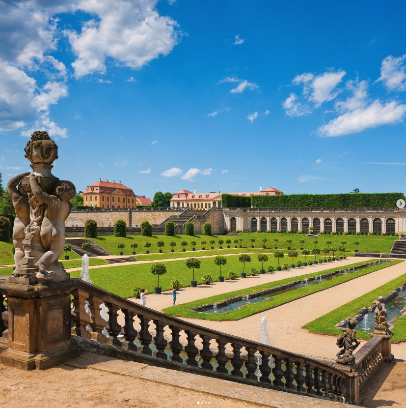 Schlossgarten eines der Schlösser in Sachsen